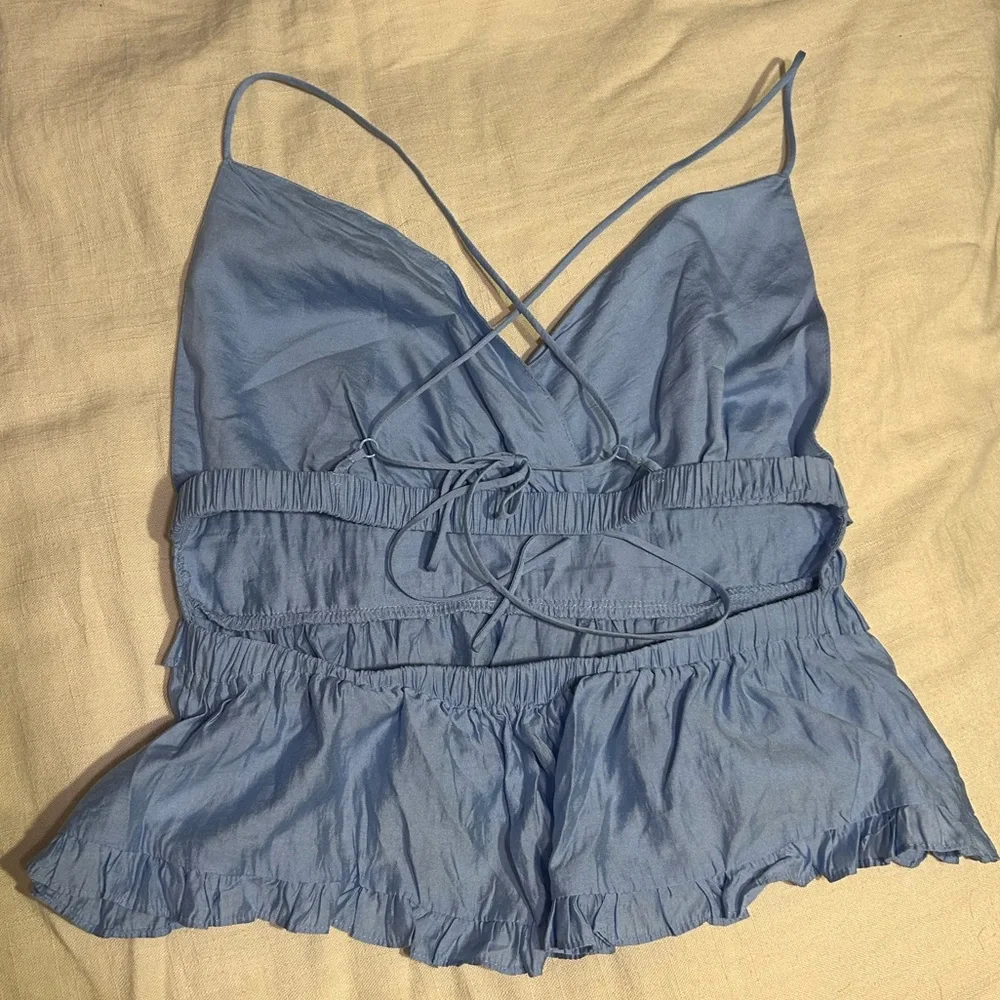 American Threads Blue Ruffled Top - Picture 3 of 6